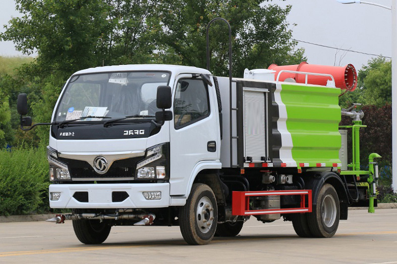 國六東風(fēng)小福瑞卡5噸抑塵車