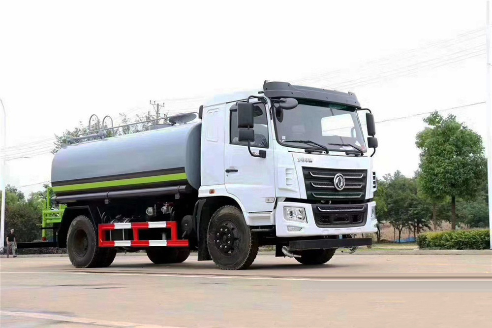 國六東風(fēng)華神F5 12立方灑水車