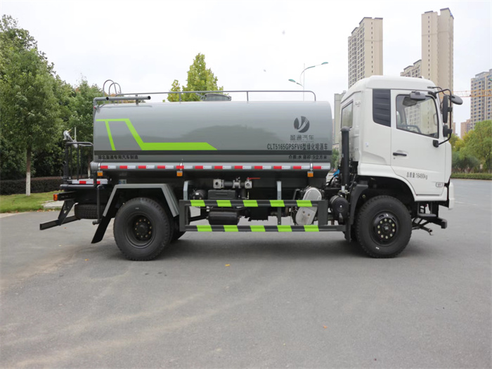 國(guó)六東風(fēng)天錦11方4驅(qū)灑水車_灑水車廠家